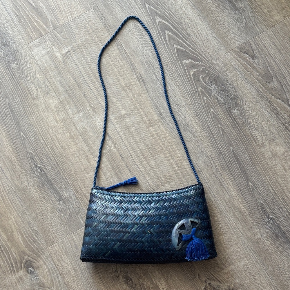 Vintage Danieli  Blue rattan purse
